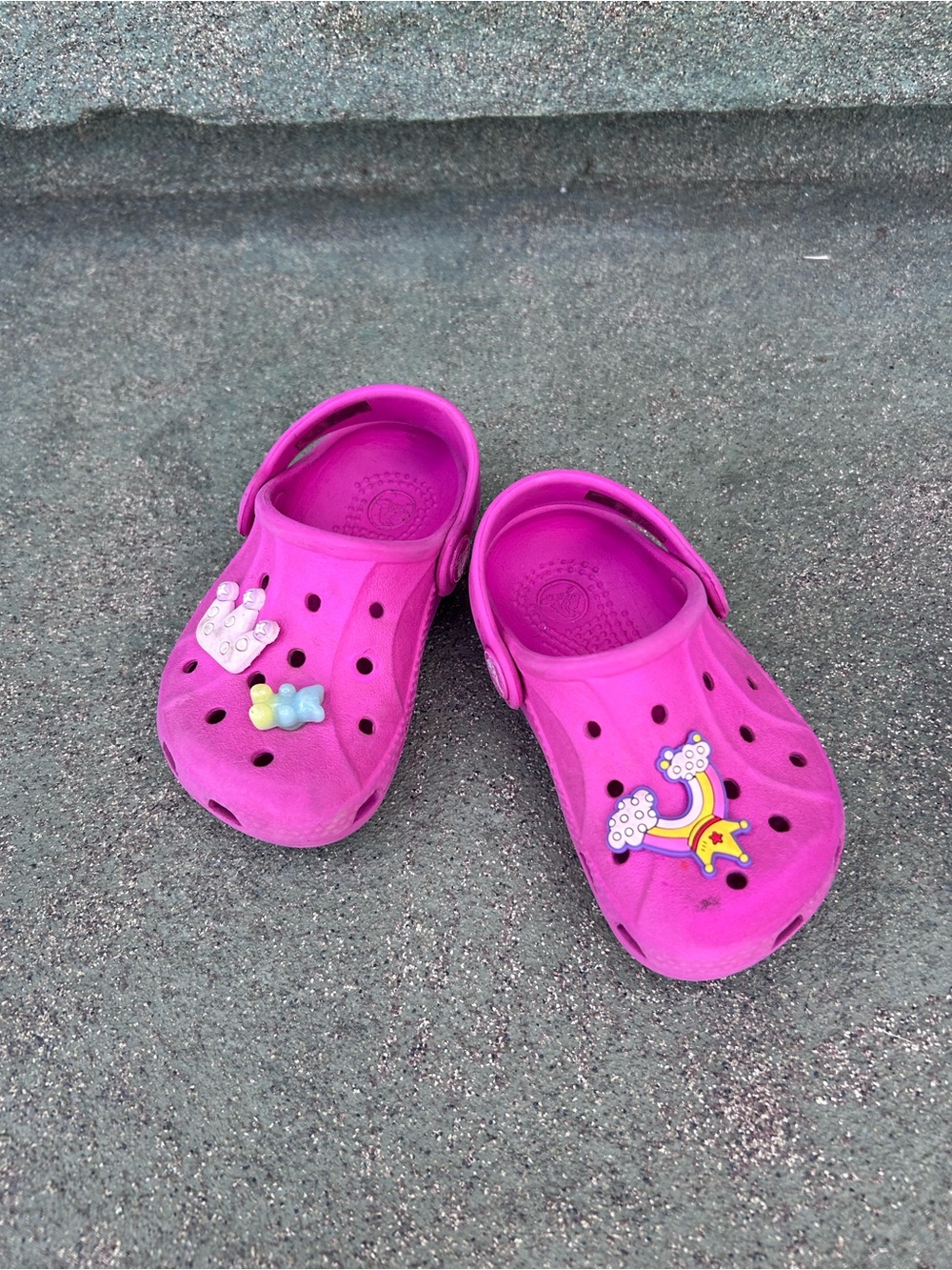 CROCS Kids Bright Magenta Slip-On Clogs with Fun Charms